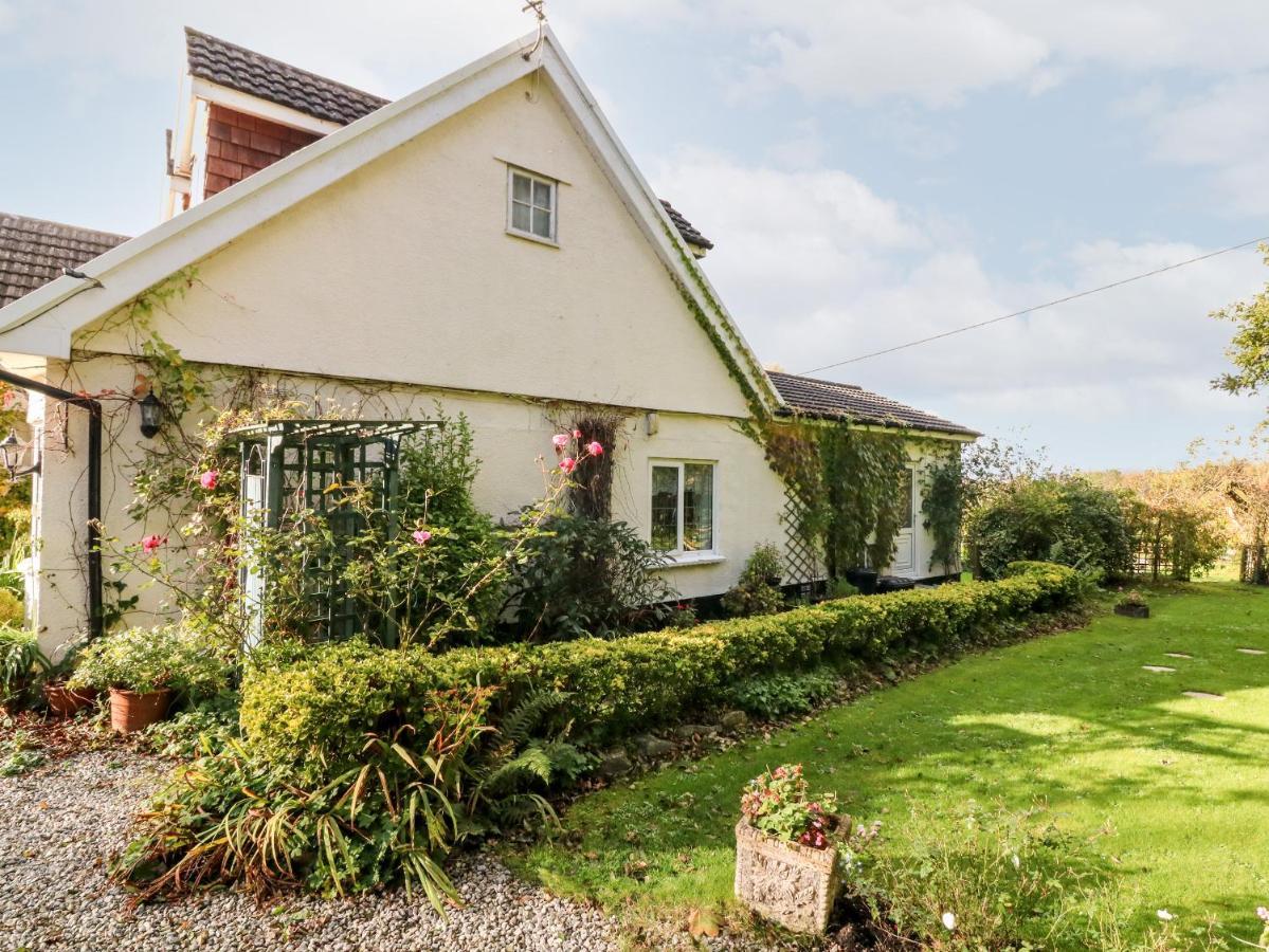 Claire'S Cottage Poughill  Екстер'єр фото