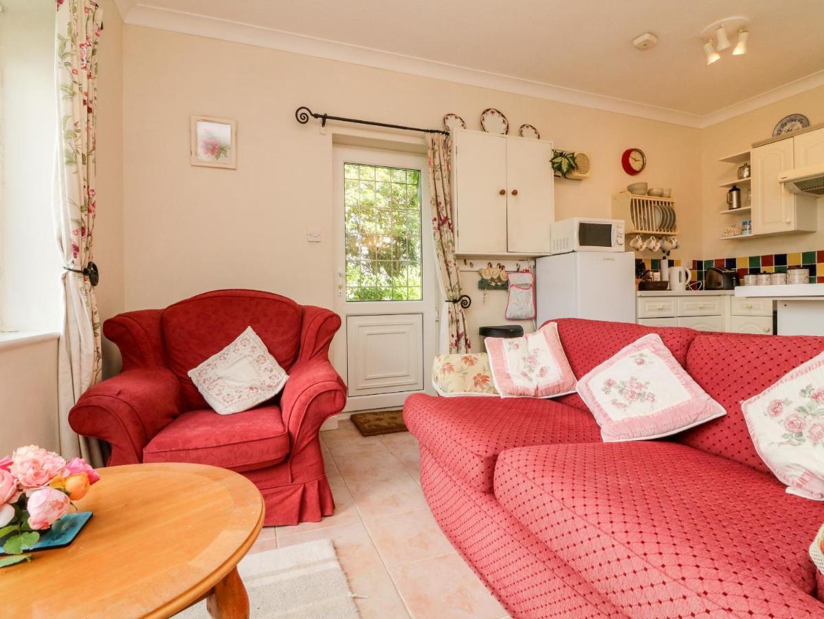 Claire'S Cottage Poughill  Екстер'єр фото