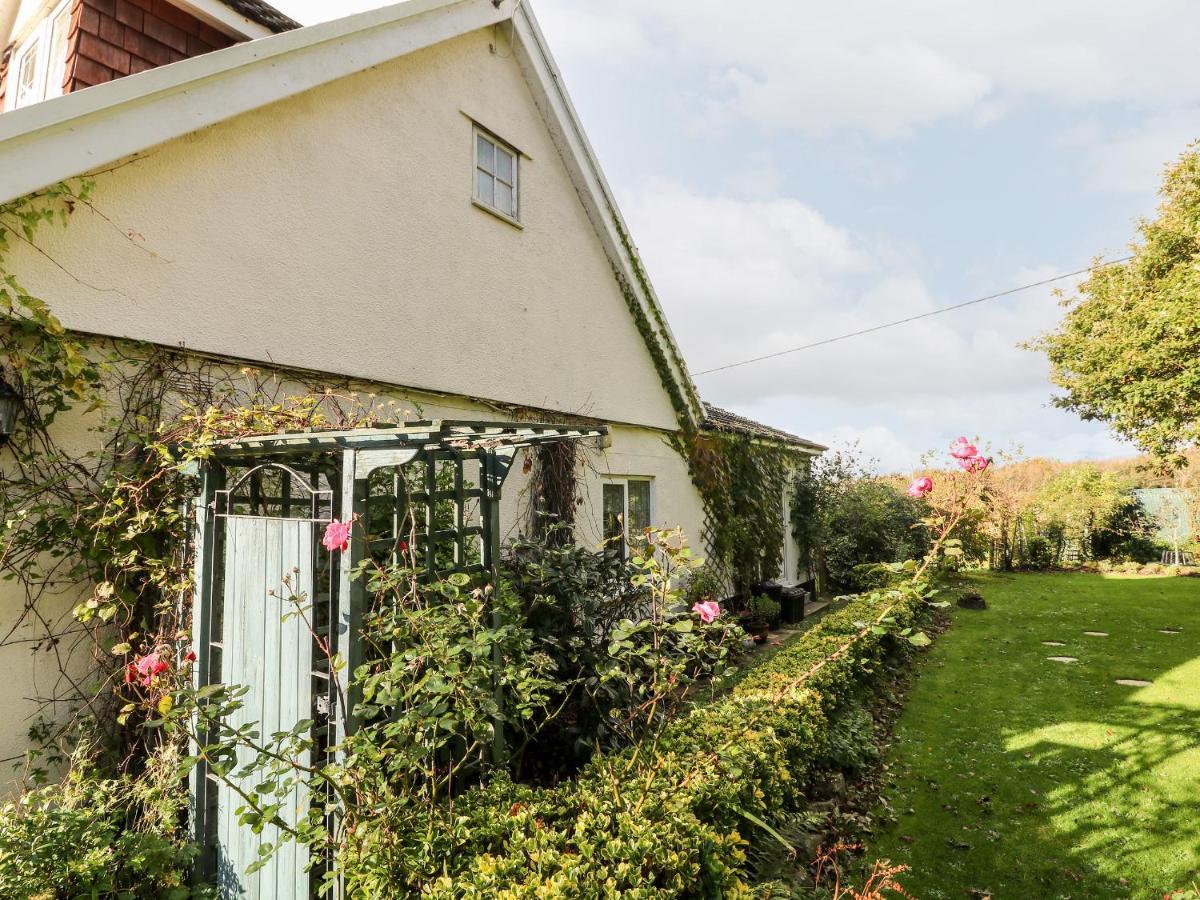 Claire'S Cottage Poughill  Екстер'єр фото